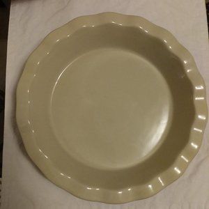 EUC* Stonewear Round Pie Baking Dish